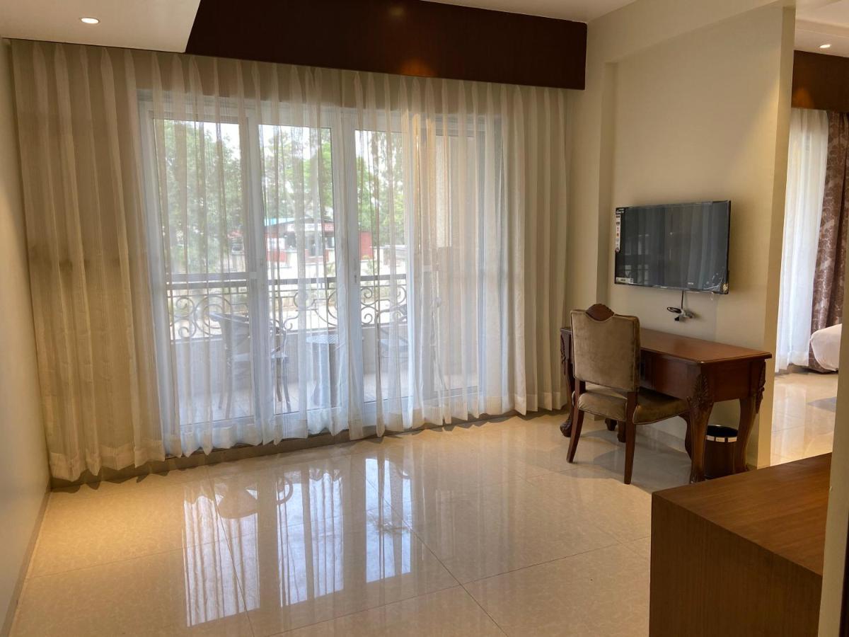 Grand Victoria The Fern Resort & Spa, Panchgani - Mahabaleshwar Buitenkant foto