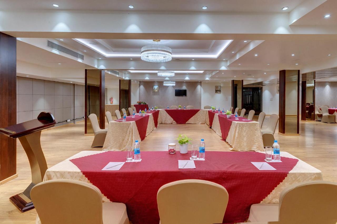 Grand Victoria The Fern Resort & Spa, Panchgani - Mahabaleshwar Buitenkant foto
